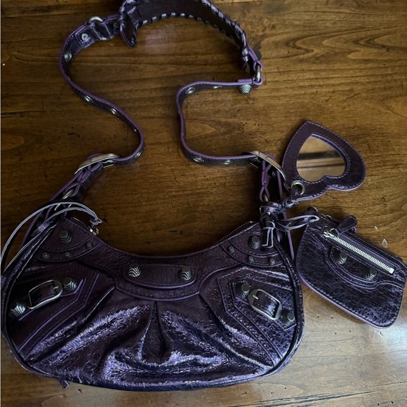 BALENCIAGA Le Cagole leather handbag Never worn, with tag metallic purple - Picture 6 of 10